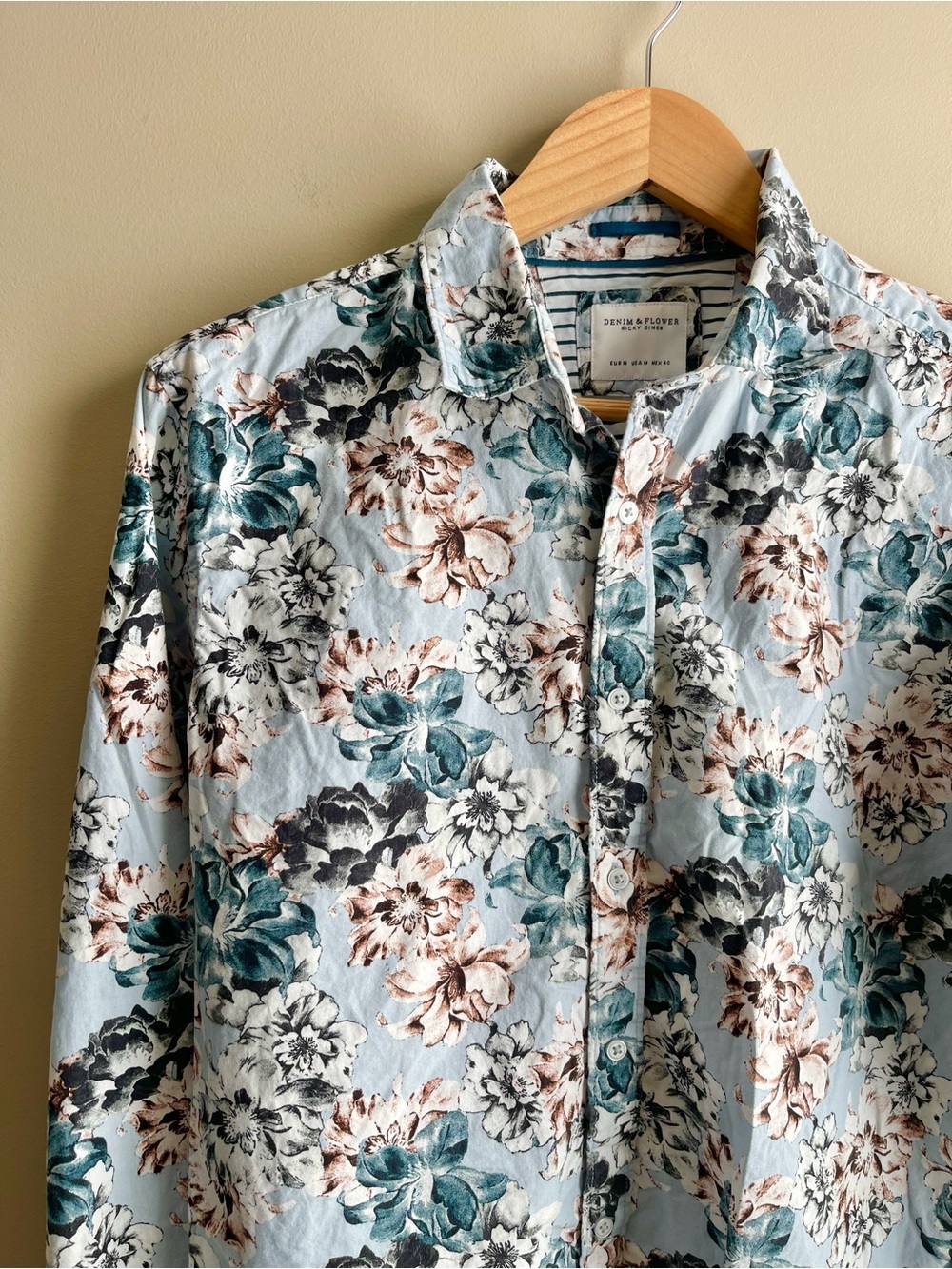 Denim & Flower Men’s Blue Floral Button-Down Shirt with Teal and Brown Accents
